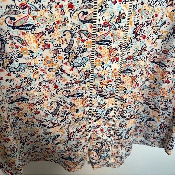 Collective Concepts Warner Lattice Detail Blouse Ivory Paisley - Picture 6 of 14